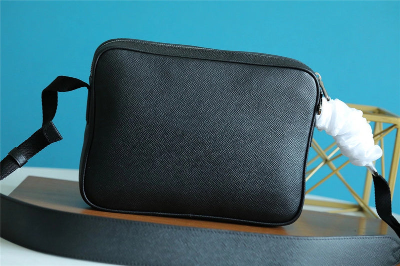 Lux-Totes - LOV Bags - 4193