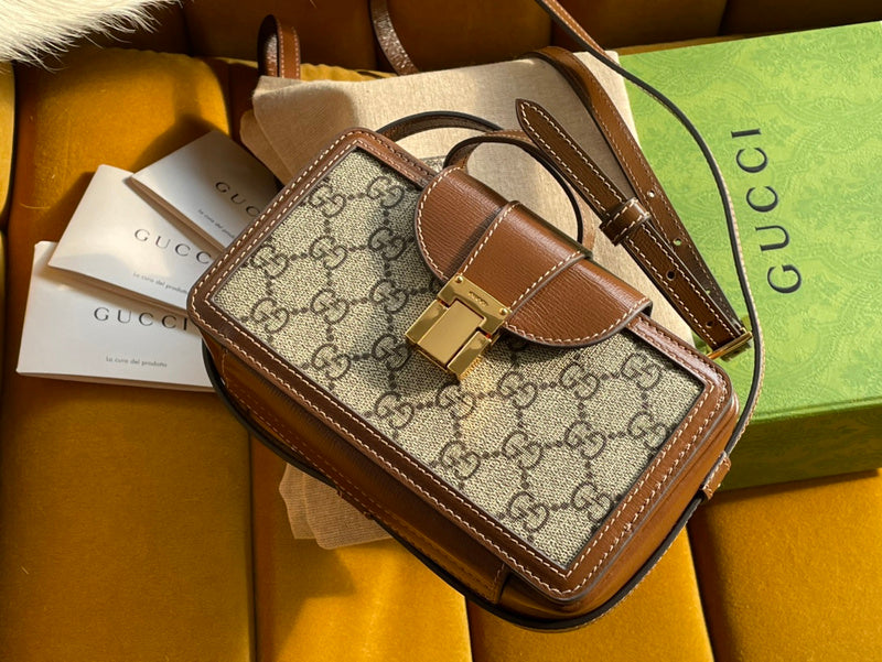 GUI - Luxurious Totes - 725