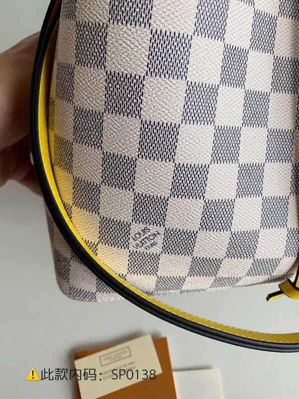 Luxurious Totes - Latest - 9760
