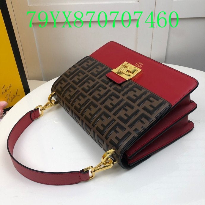 GC - Shoulder - 2594