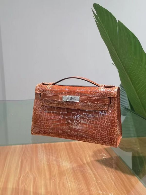 HMS - Luxurious Totes - 019