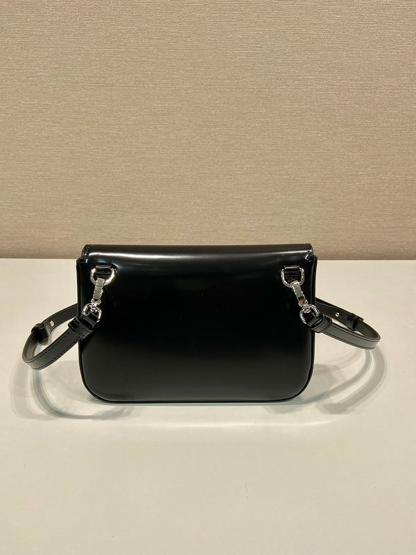 PDA - Luxurious Totes - 039