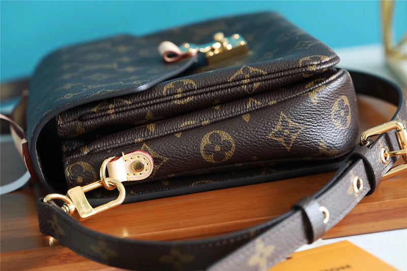 Lux-Totes - LOV Bags - 1197