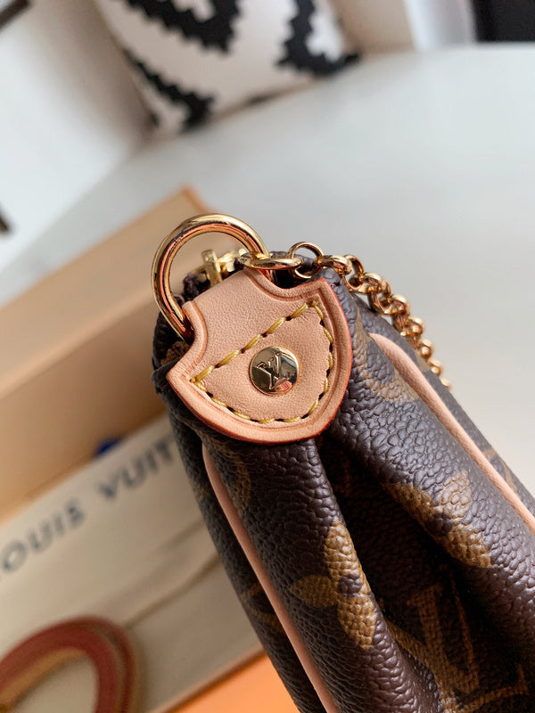 Luxurious Totes - Latest - 3631