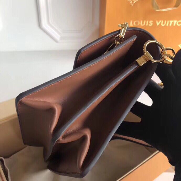 LOV - Luxurious Totes - 2745