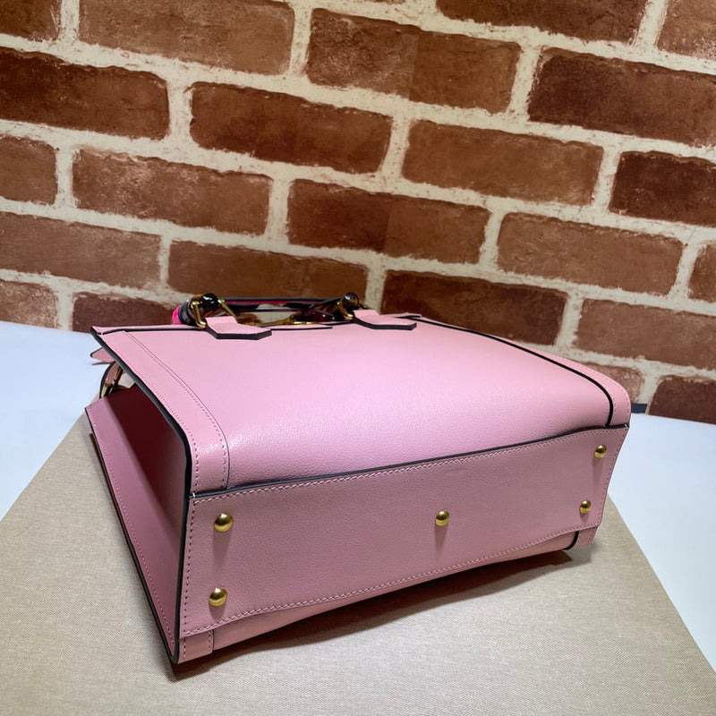 GUI - Luxurious Totes - 400