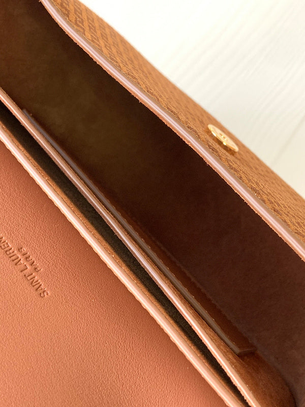 Luxurious Totes - Latest - 8625