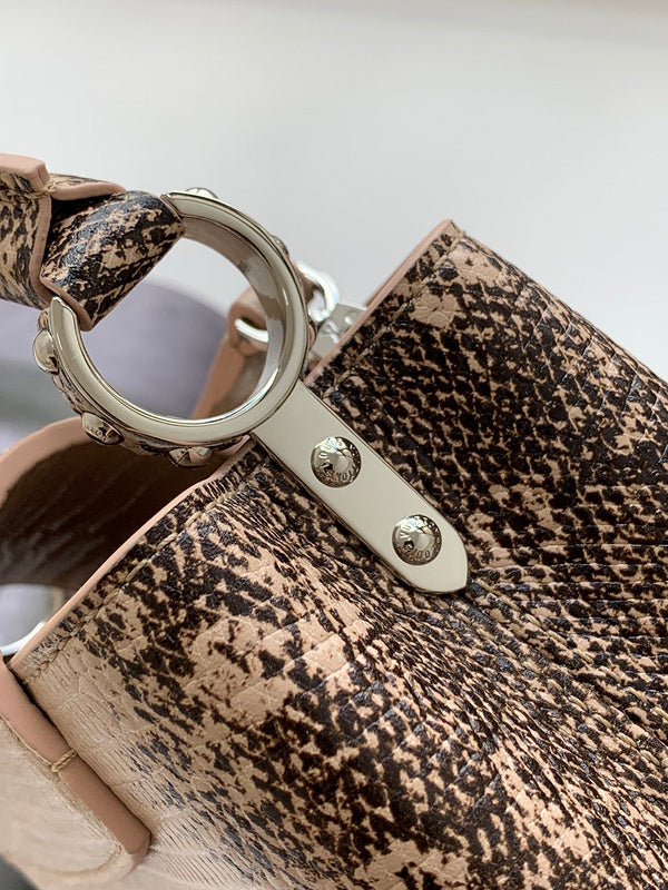 Luxurious Totes - Latest - 1784