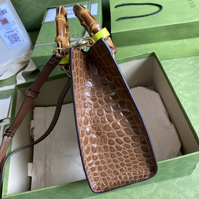 Luxurious Totes - Latest - 3984