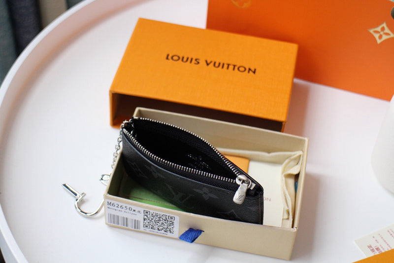 Luxurious Totes - Latest - 607