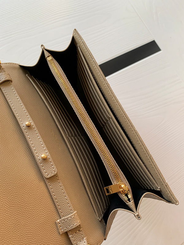 Luxurious Totes - Latest - 8900