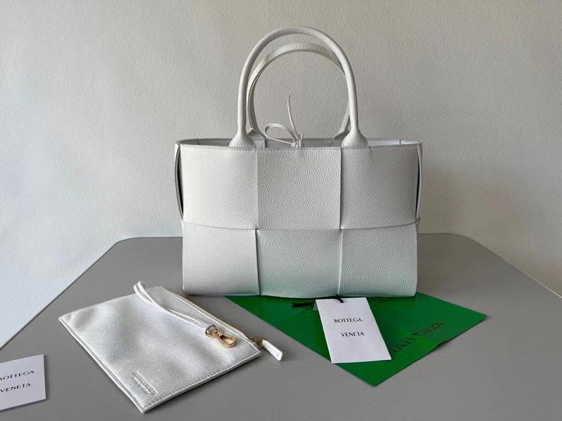Luxurious-Totes - BV Bags - 1620