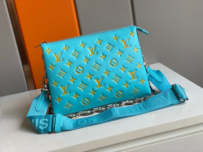 LOV - Luxurious Totes - 2409