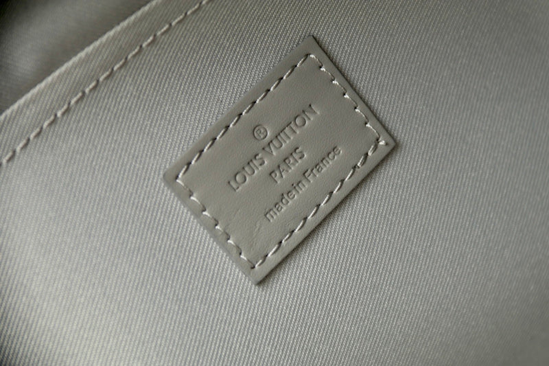 LOV - Luxurious Totes - 1438