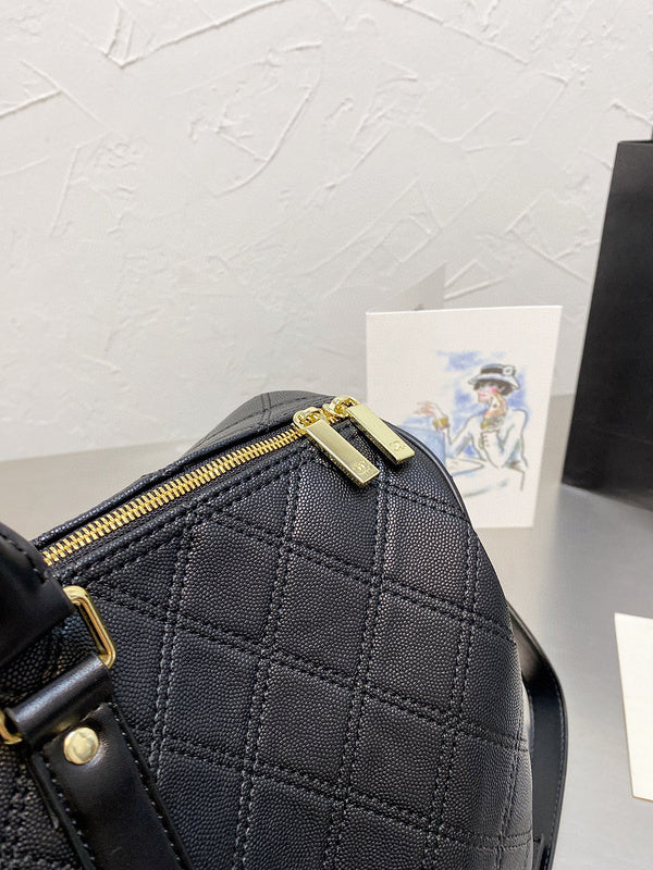 Luxurious Totes - CNL3 Bags - 487