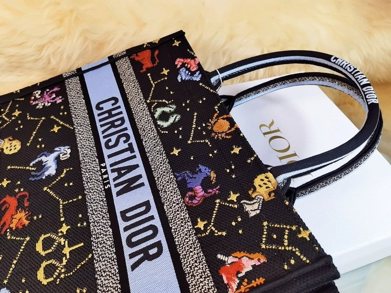 Luxurious Totes - Latest - 6237