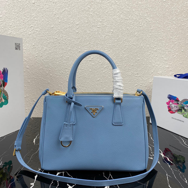 PDA - Luxurious Totes - 162