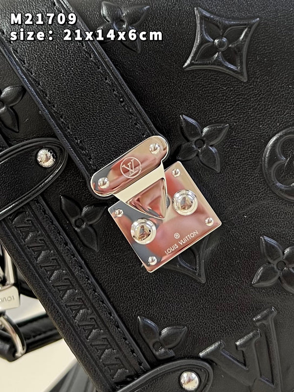 LOV - Luxurious Totes - 910
