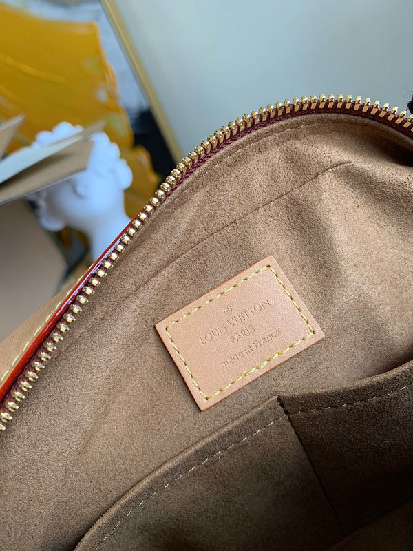 LOV - Luxurious Totes - 2647
