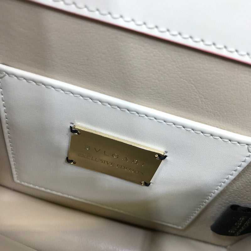 Luxurious Totes - Latest - 4800