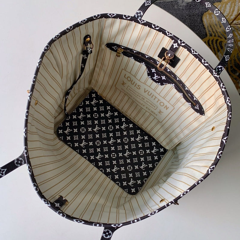 Luxurious Totes - Latest - 3600