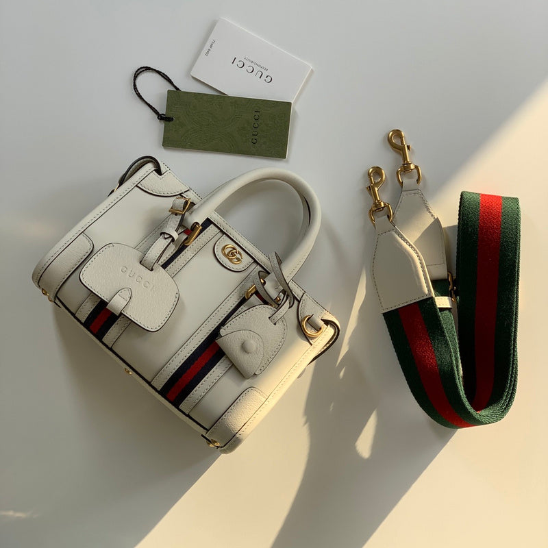 GUI - Luxurious Totes - 621
