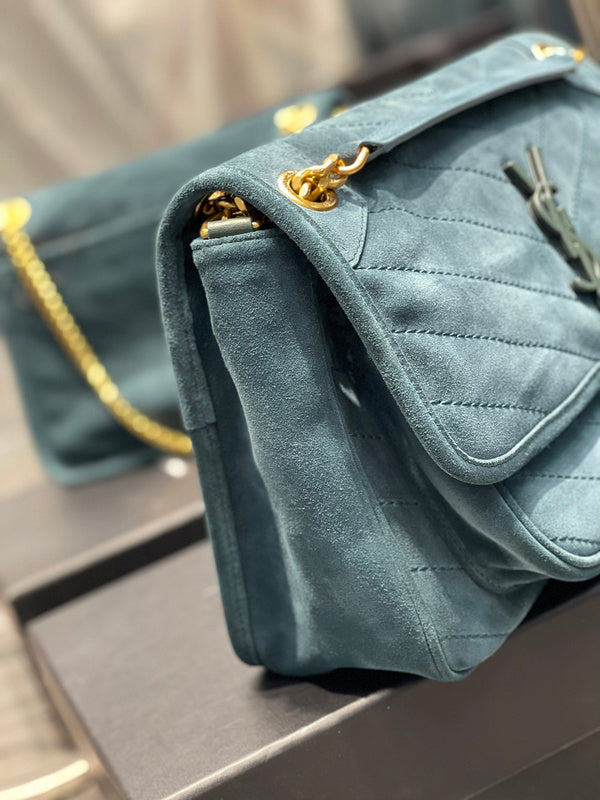 Luxurious Totes - Latest - 8530