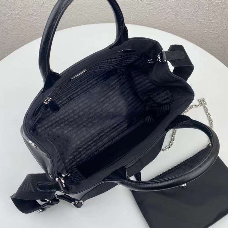 PDA2 Bags - Luxurious Bags  360