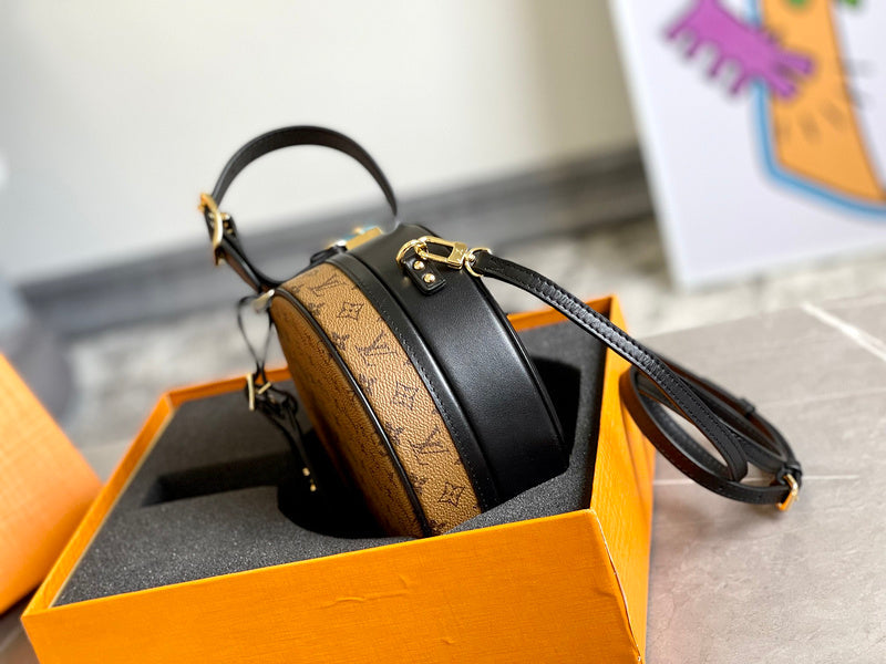 LOV - Luxurious Totes - 2075