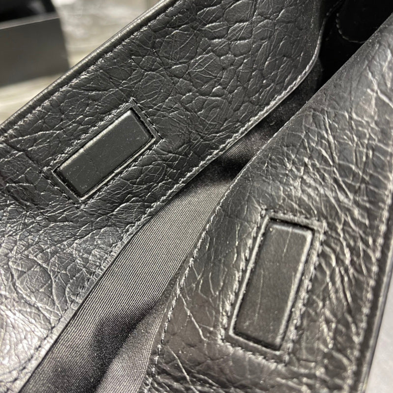 Luxurious Totes - Latest - 8248