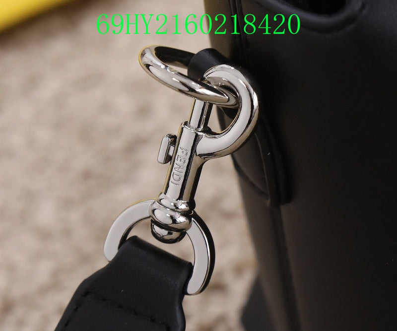 GC - Shoulder - 2657
