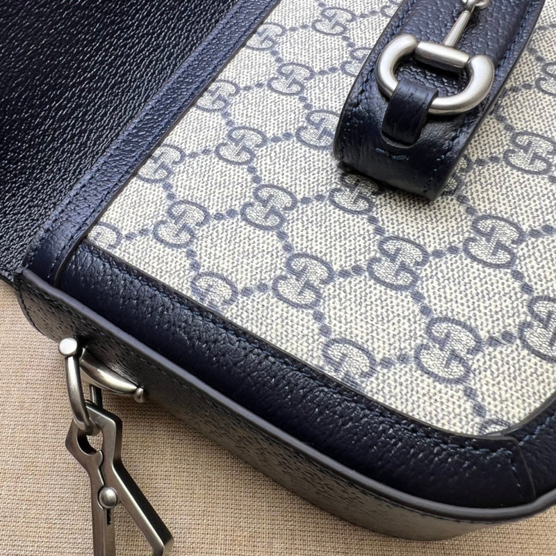 GUI - Luxurious Totes - 876