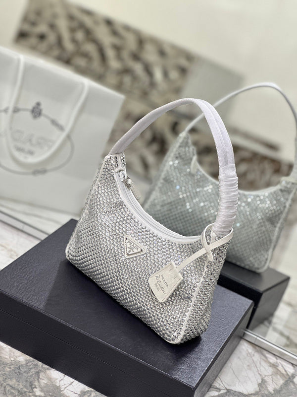 PDA - Luxurious Totes - 133