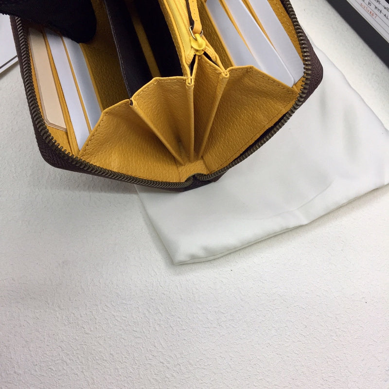 Luxurious Totes - Latest - 7443