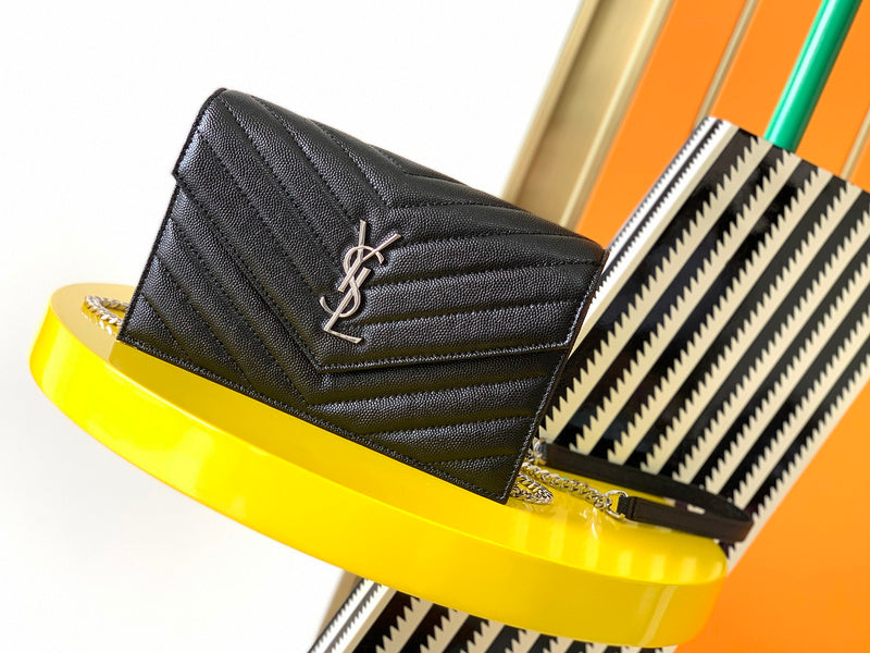 Luxurious Totes - Latest - 8086