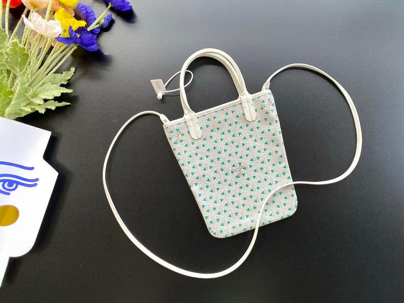 Lux-Totes - GOD Bags - 091