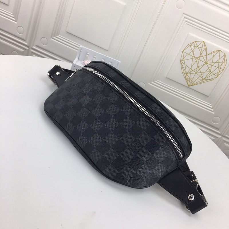 LOV - Luxurious Totes - 2368