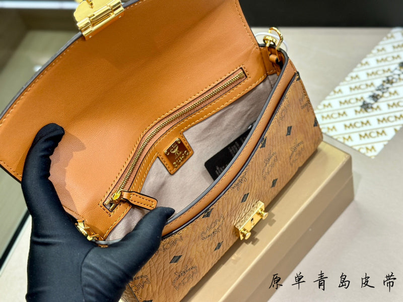 Luxurious Totes - CMM Bags - 012