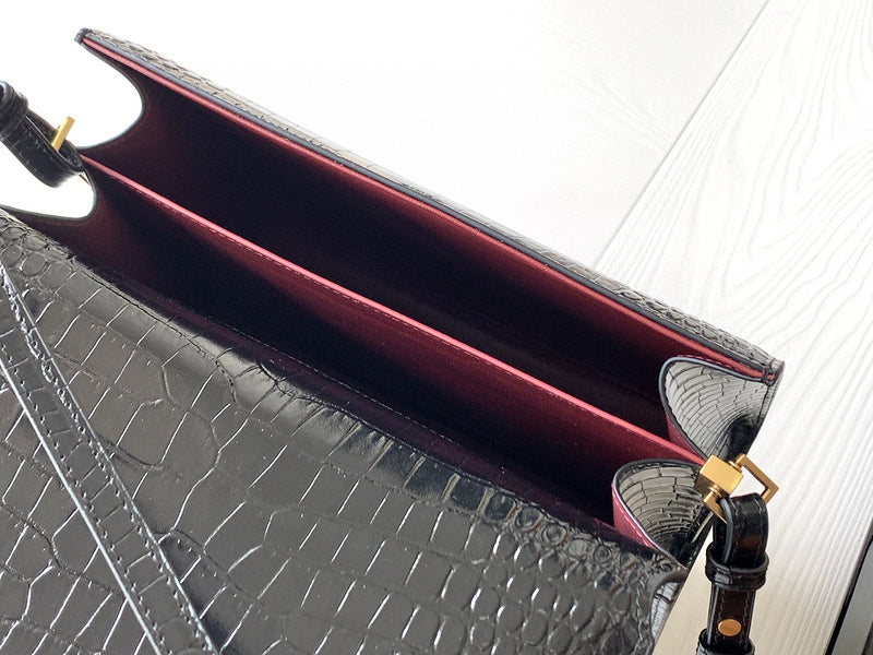 Luxurious Totes - Latest - 8861