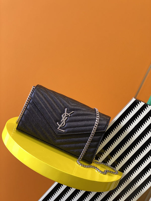 Luxurious Totes - Latest - 8851