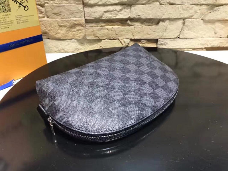LOV - Luxurious Totes - 2734