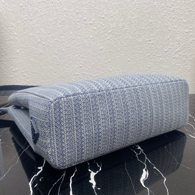 Luxurious Totes - Latest - 4582