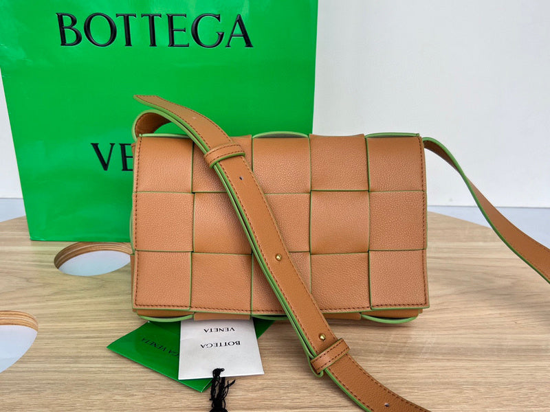 Luxurious-Totes - BV Bags - 1711
