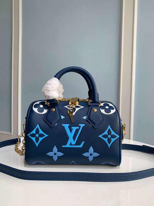 LOV - Luxurious Totes - 019