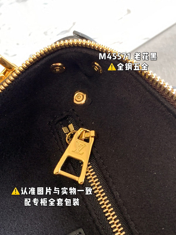 LOV - Luxurious Totes - 1683