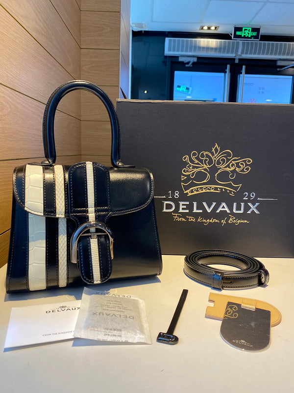 Luxurious Totes - Latest - 6130