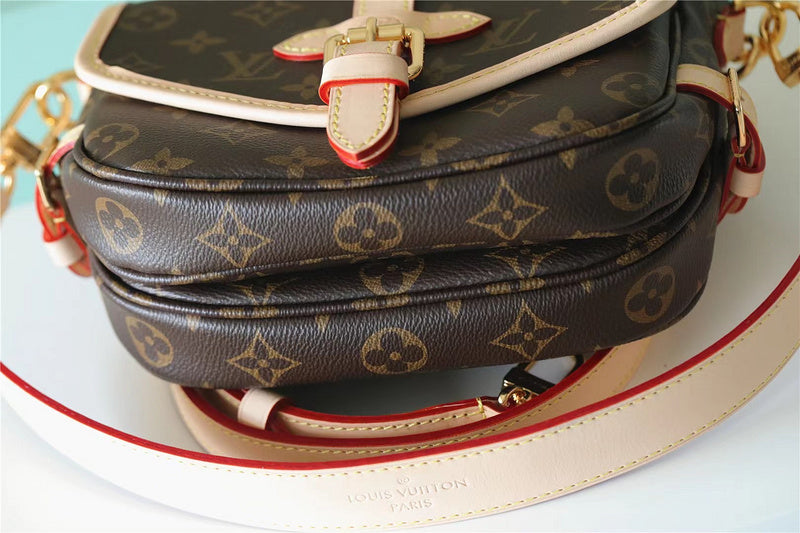 Lux-Totes - LOV Bags - 078