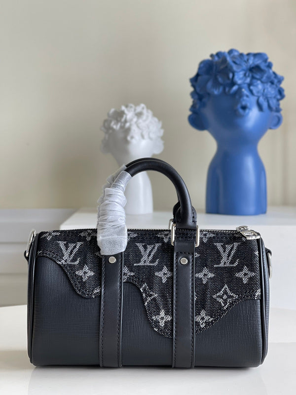 LOV - Luxurious Totes - 2164