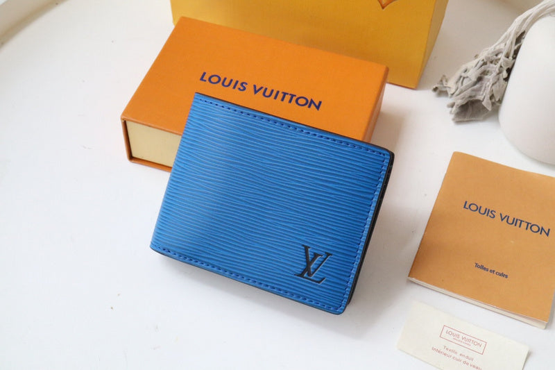 LOV - Luxurious Totes - 2384