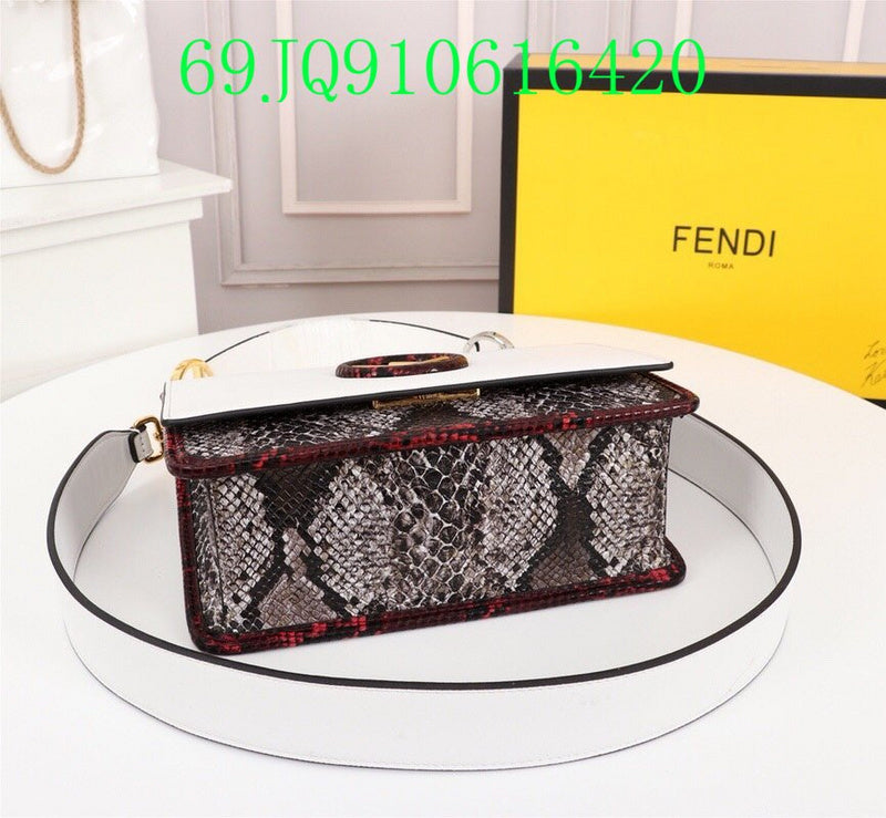 GC - Shoulder - 2898